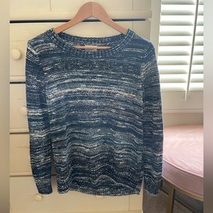 Beautiful blended Old Navy blue sweater